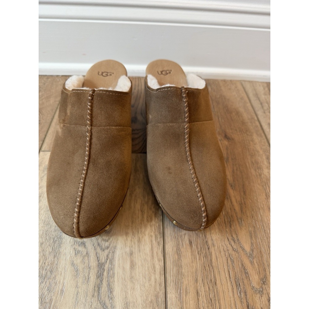 UGG Women's Vivica Brown Leather Mule Clog Size 9 Shearling NWOT